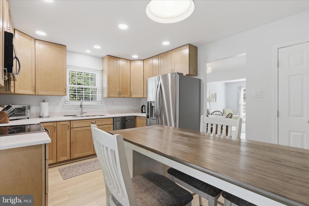 5024 MALLARD LANE