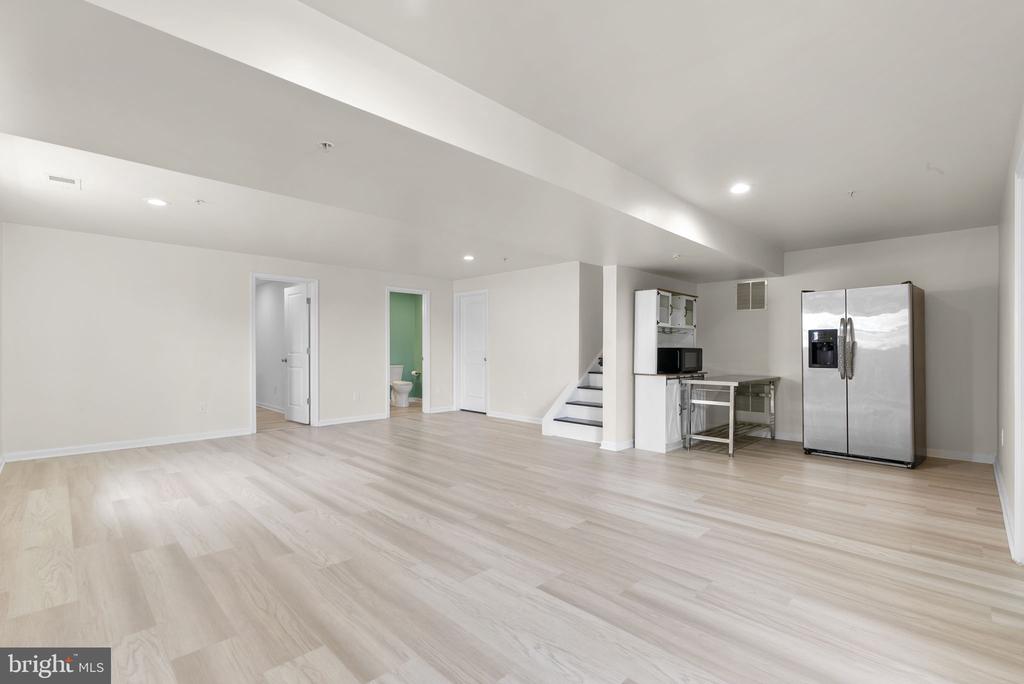310 MACKINTOSH ROAD