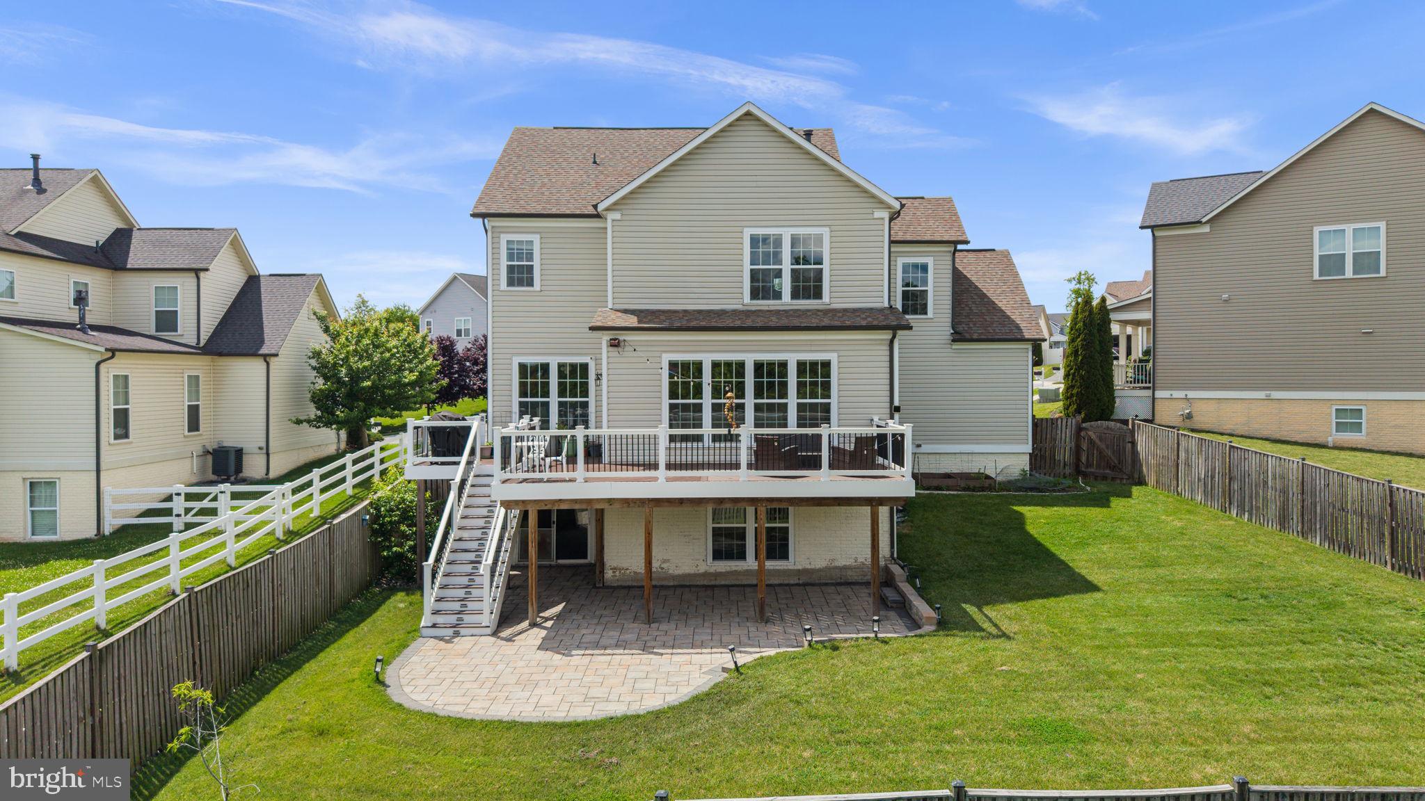 310 MACKINTOSH ROAD