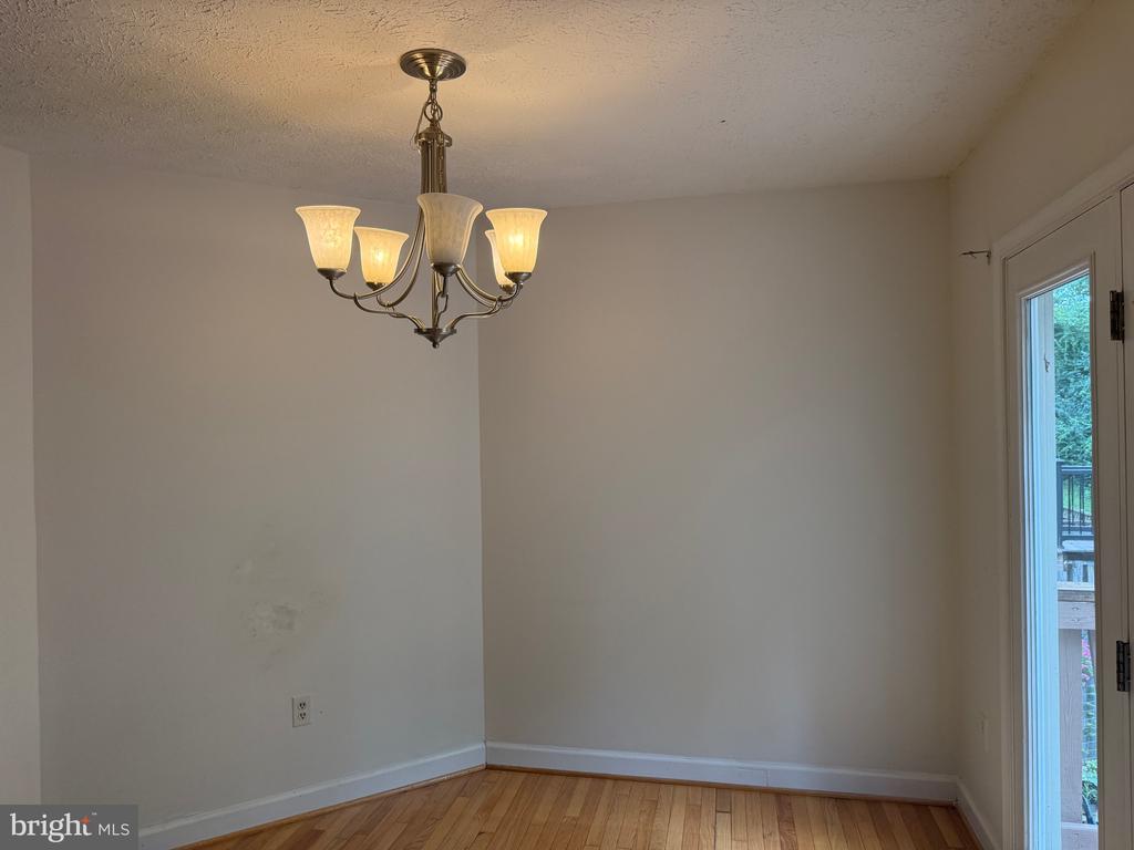 5491 PRINCE WILLIAM COURT