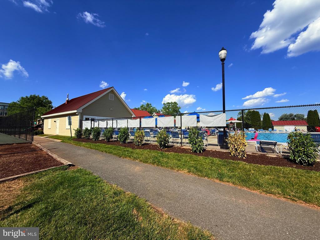 1808 MONOCACY VIEW CIRCLE A 42A