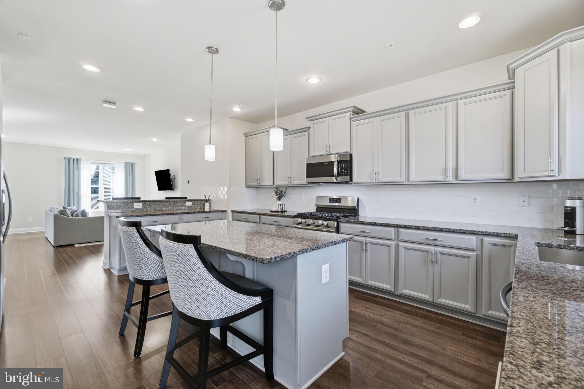5066 JUDICIAL WAY