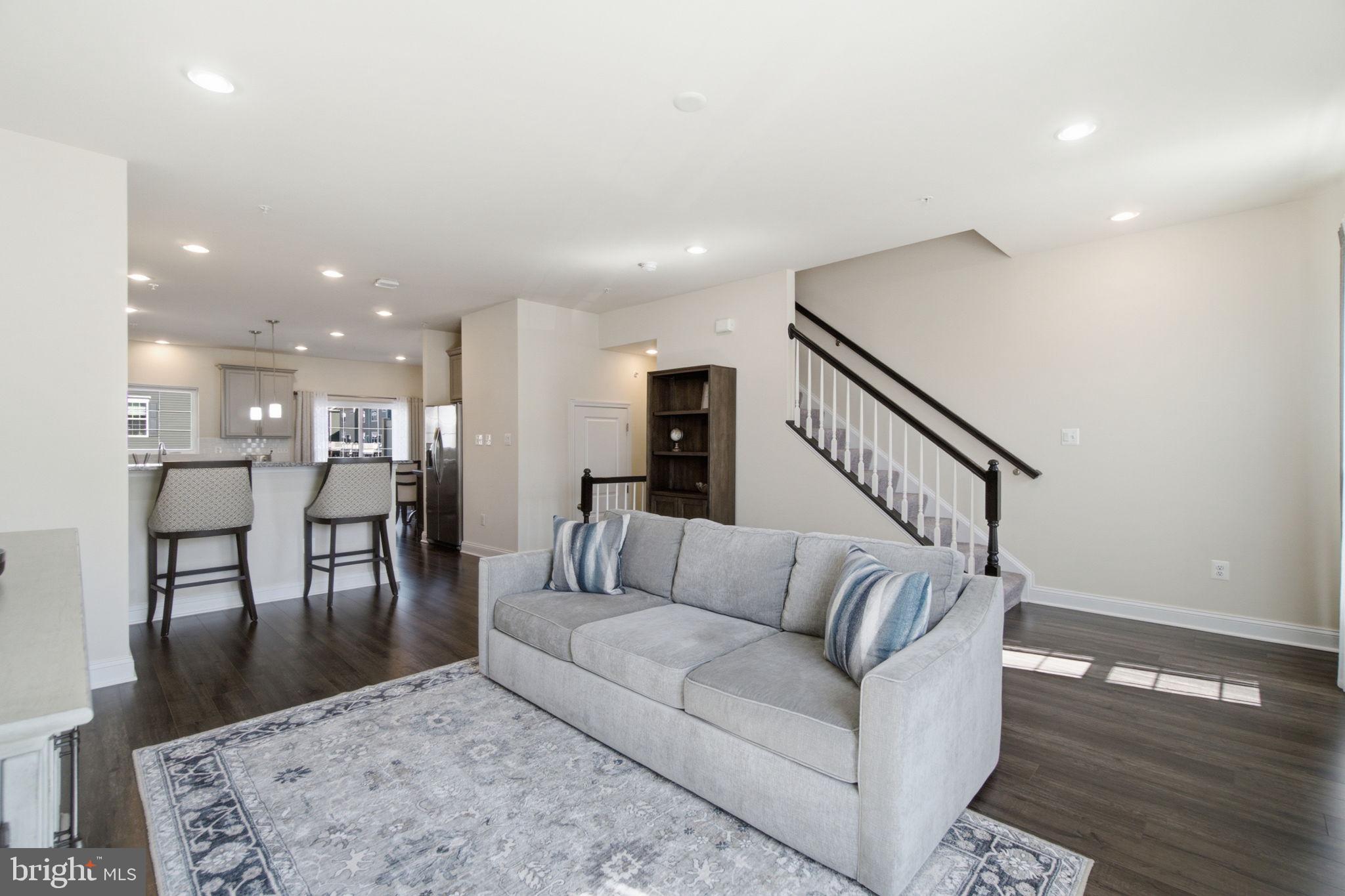 5066 JUDICIAL WAY
