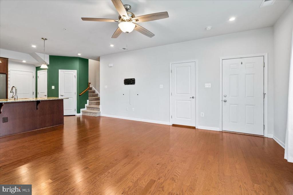 6500 WALCOTT LANE