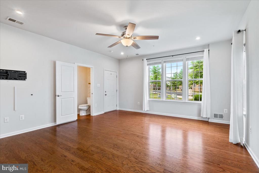 6500 WALCOTT LANE