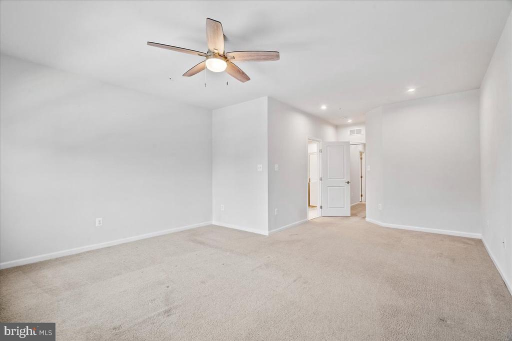 6500 WALCOTT LANE