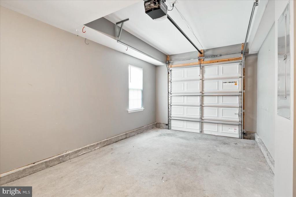 6500 WALCOTT LANE