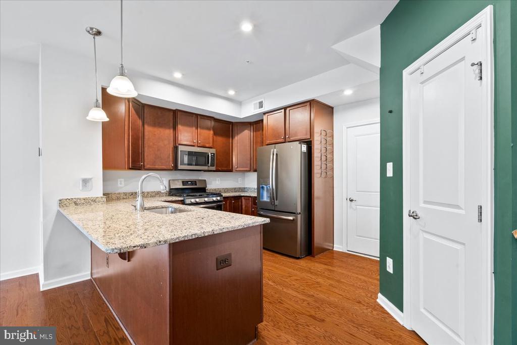 6500 WALCOTT LANE