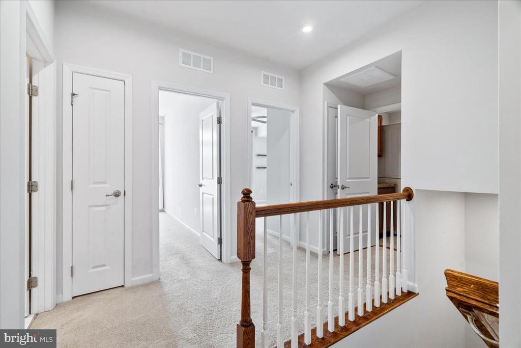 6500 WALCOTT LANE