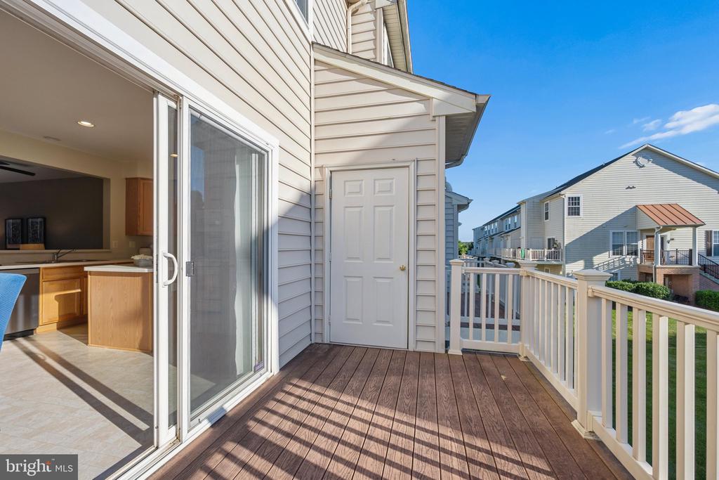 5302 TALLADEGA COURT C 207