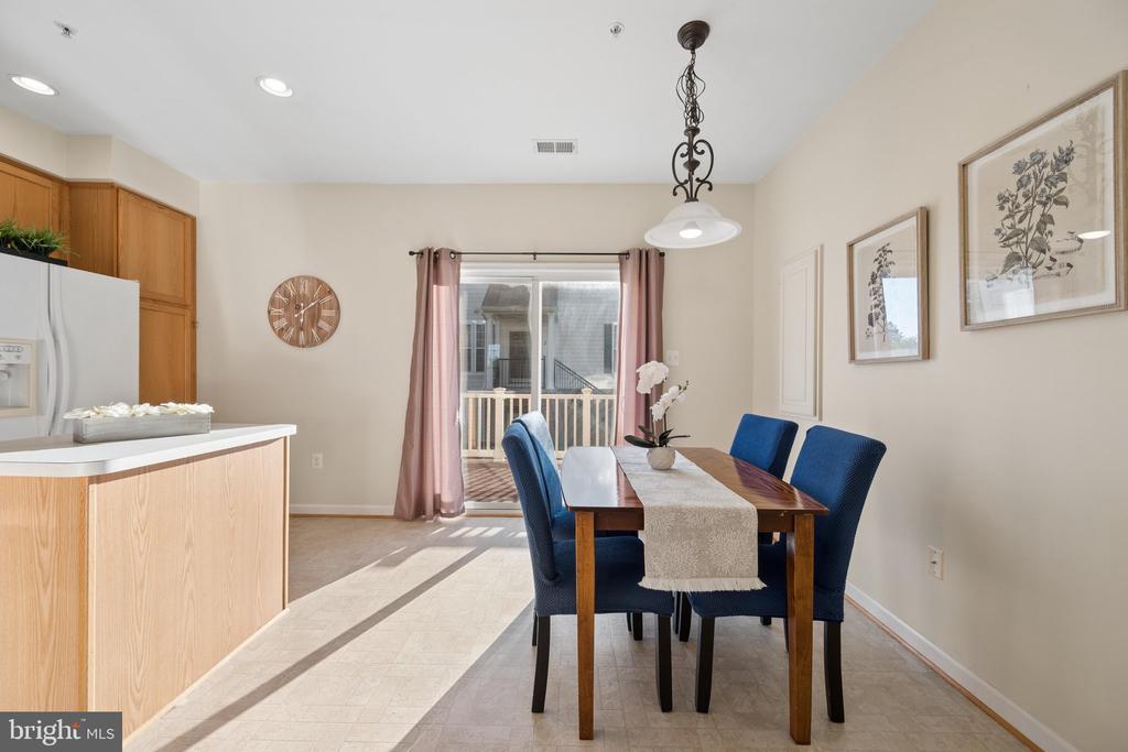 5302 TALLADEGA COURT C 207