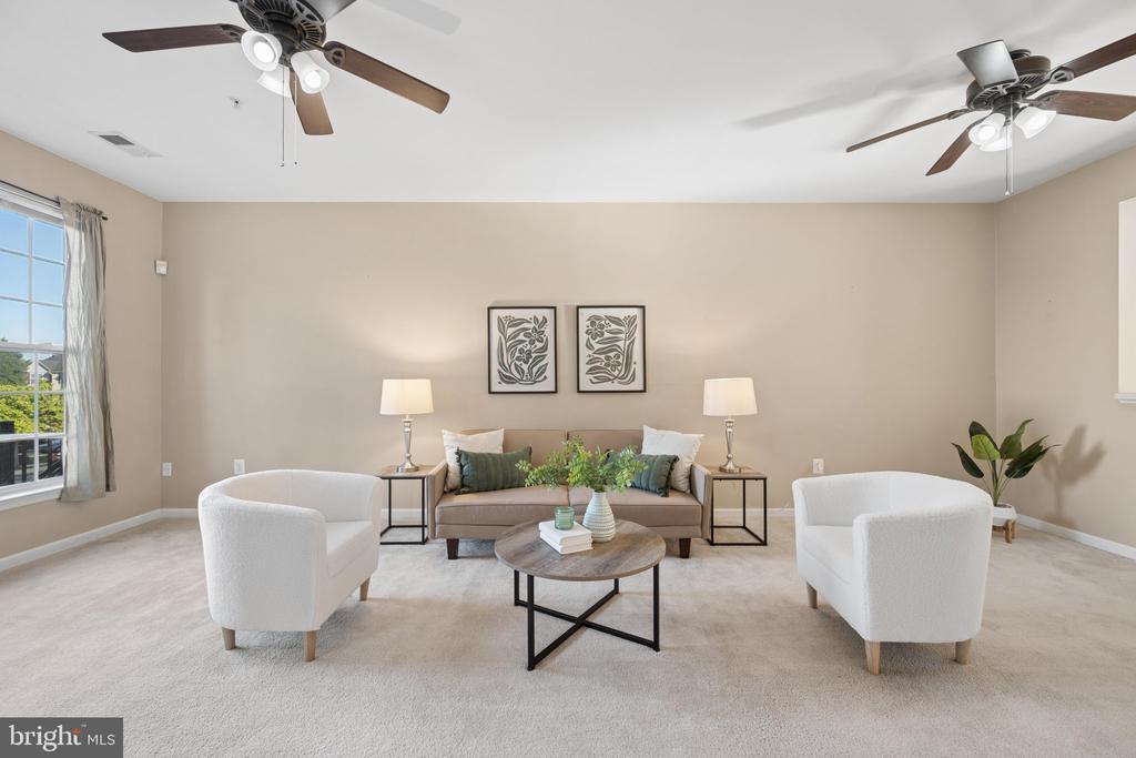 5302 TALLADEGA COURT C 207