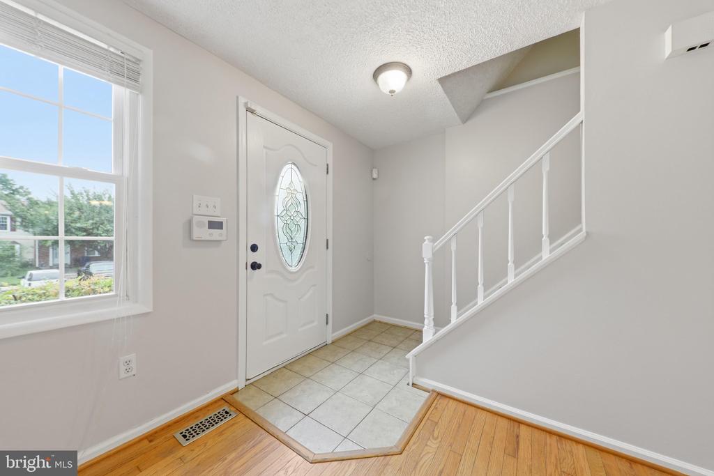 1709 SPRINGHOUSE COURT