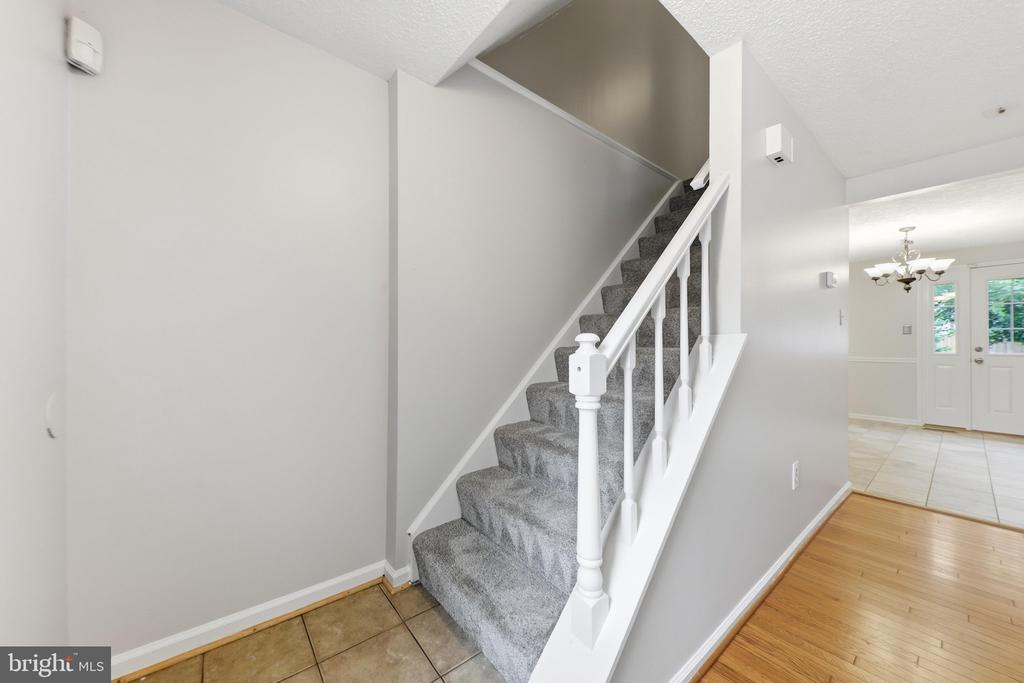 1709 SPRINGHOUSE COURT