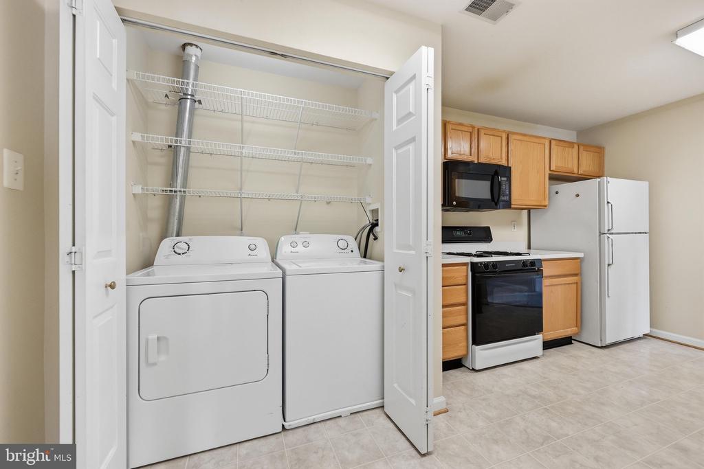 502 LEAHY COURT Unit: 2F