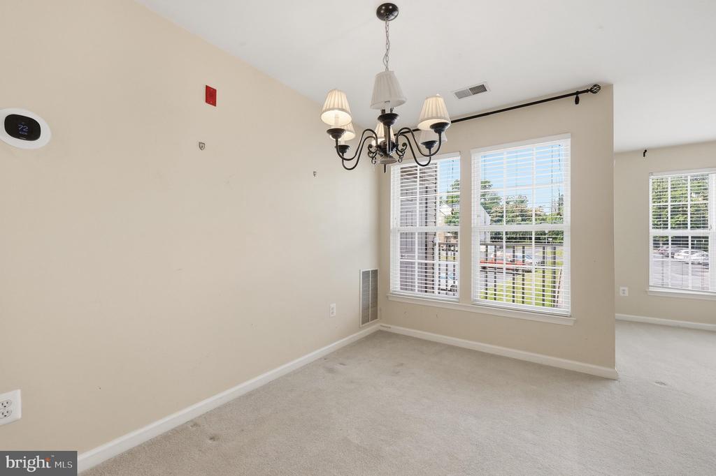 502 LEAHY COURT Unit: 2F