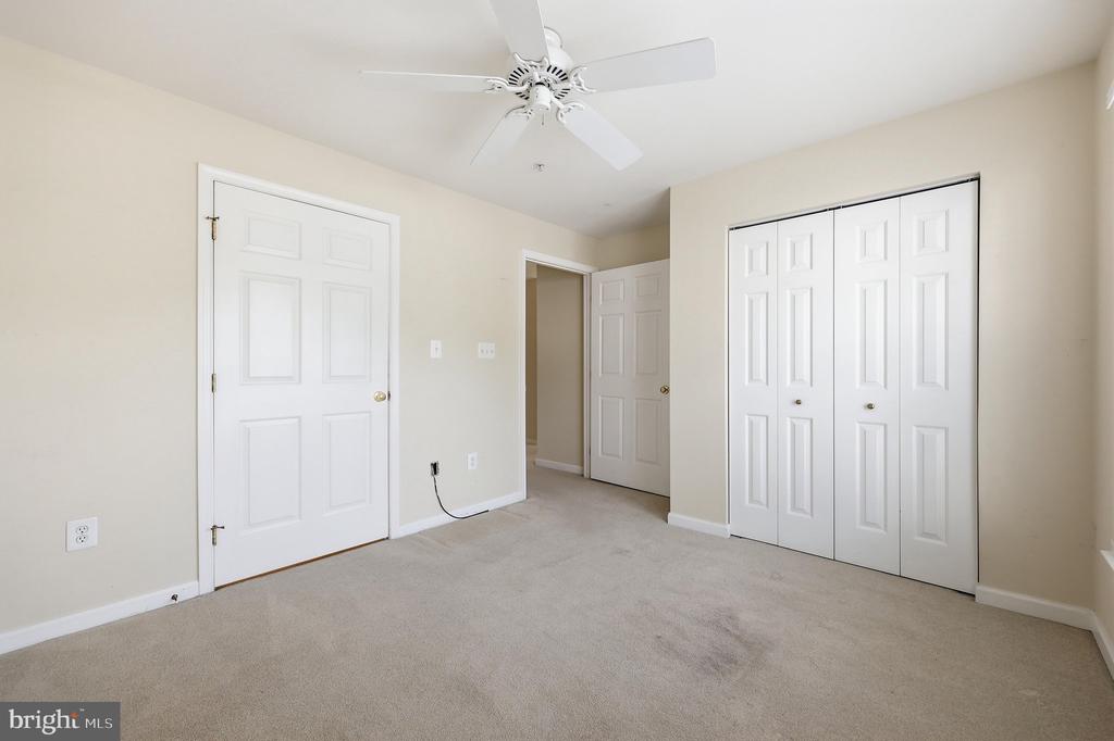 502 LEAHY COURT Unit: 2F