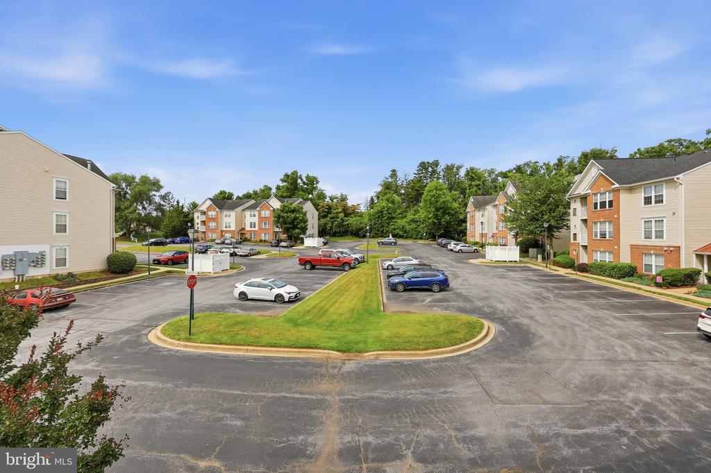 502 LEAHY COURT Unit: 2F
