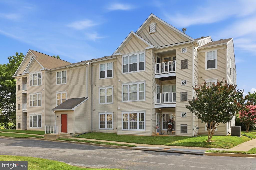 502 LEAHY COURT Unit: 2F