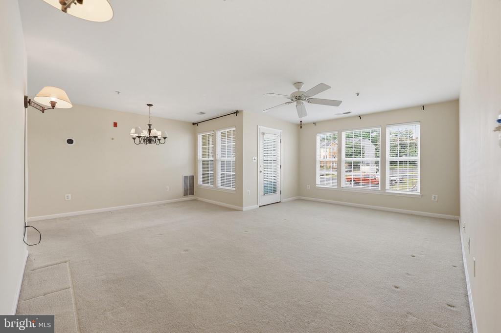 502 LEAHY COURT Unit: 2F