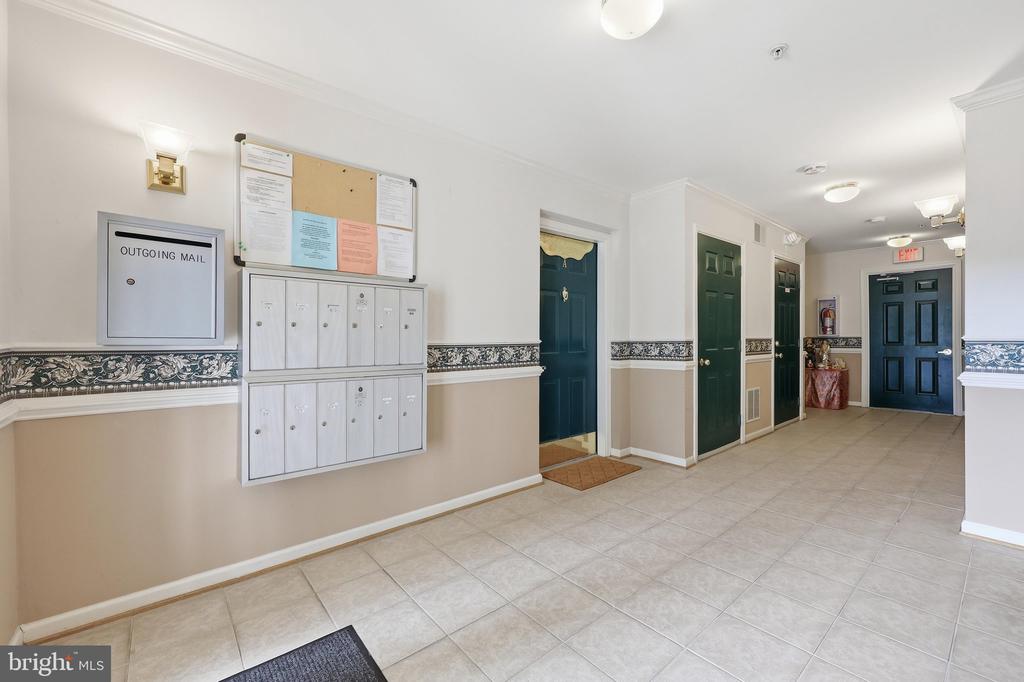 502 LEAHY COURT Unit: 2F