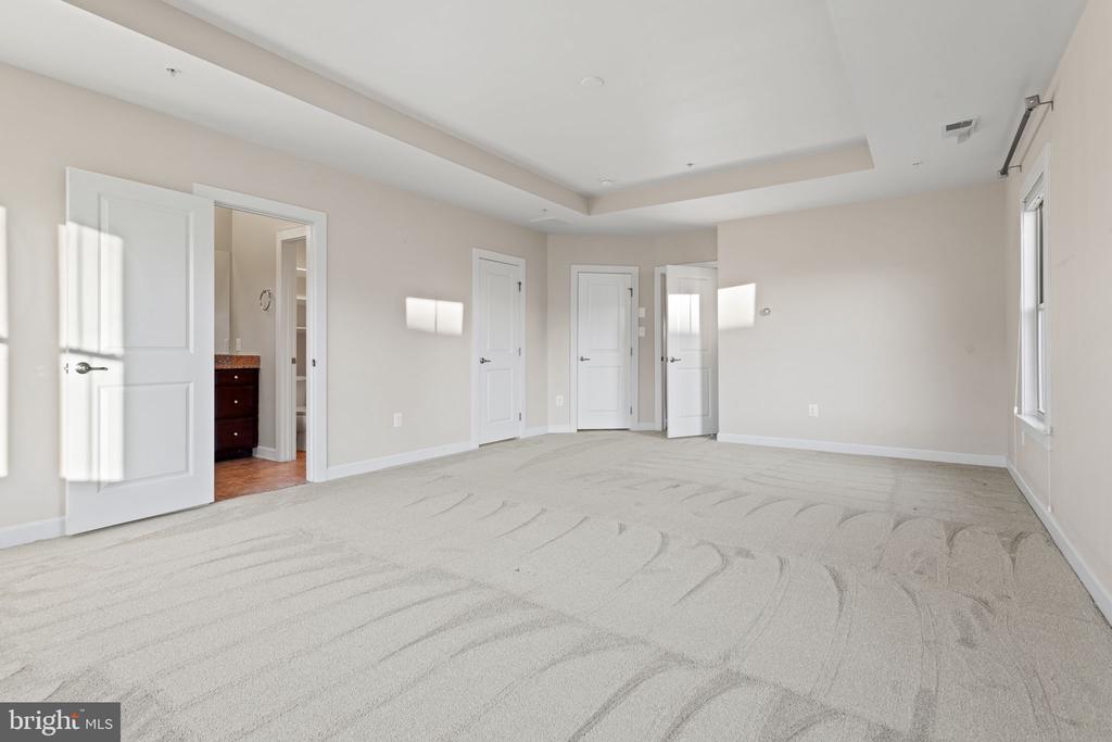 9152 KENWAY LANE