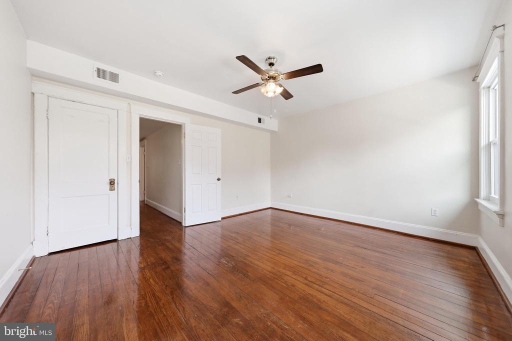 334 PARK AVENUE