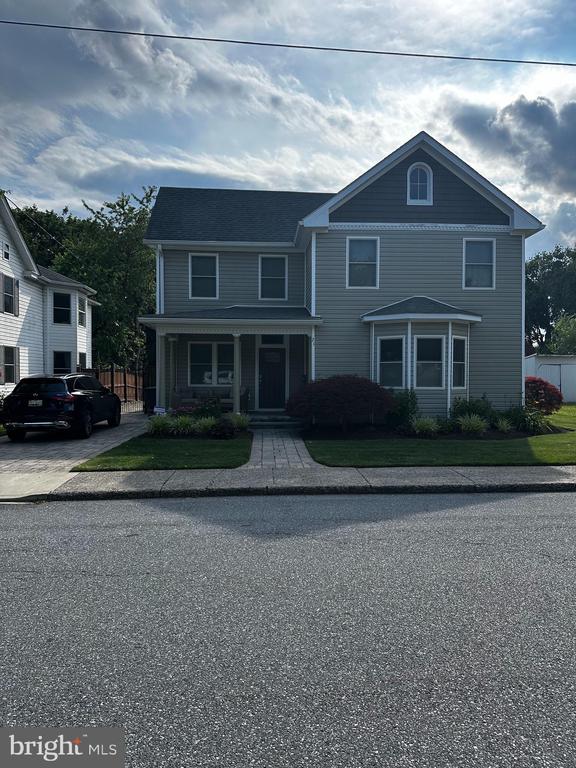 21 MAIN STREET