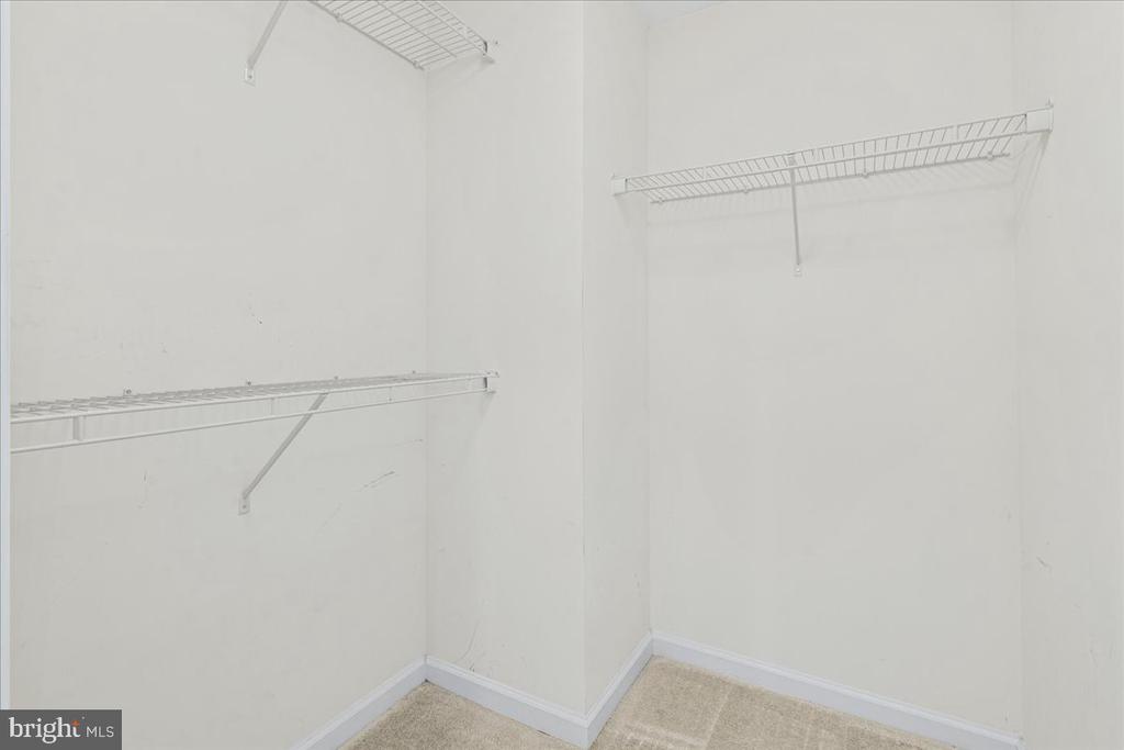 6511 WALCOTT LANE Unit: 202