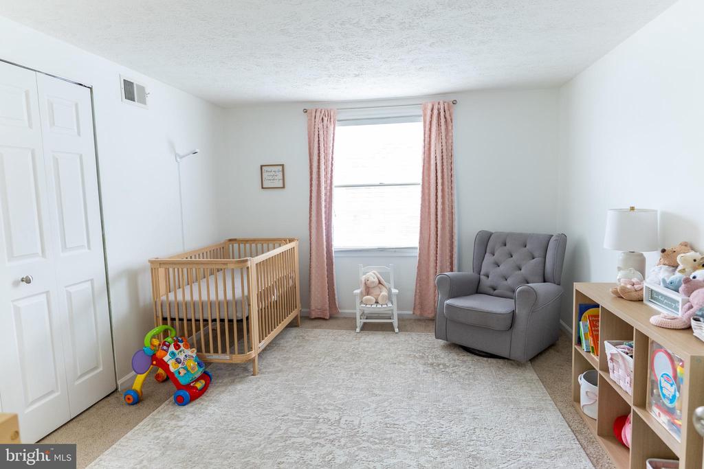 800 STRATFORD WAY Unit: E