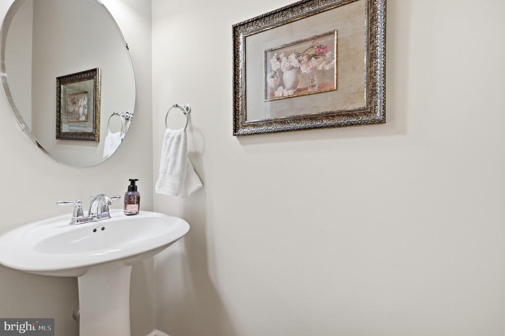 10619 NATHANIEL WAY Unit: 20