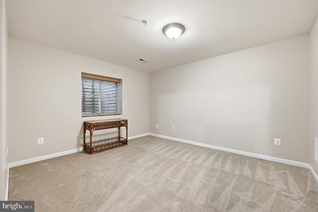 10619 NATHANIEL WAY Unit: 20