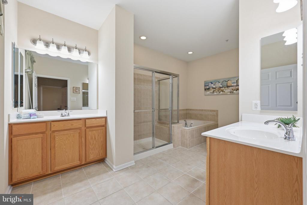 10619 NATHANIEL WAY Unit: 20