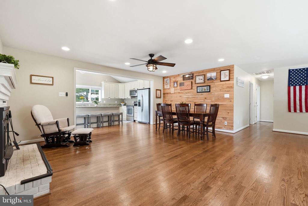 10325 OLD ANNAPOLIS ROAD