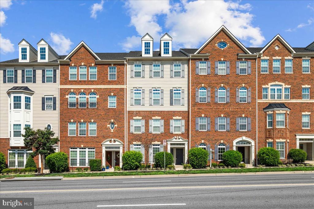 304 MILL POND ROAD