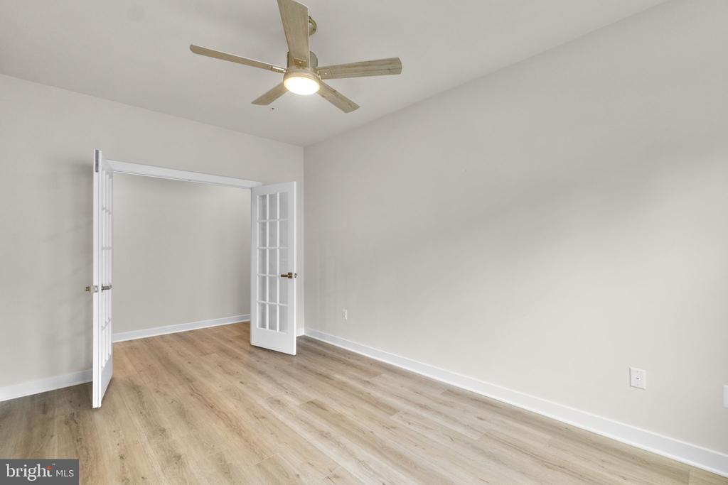 6967 MANDALONG WAY