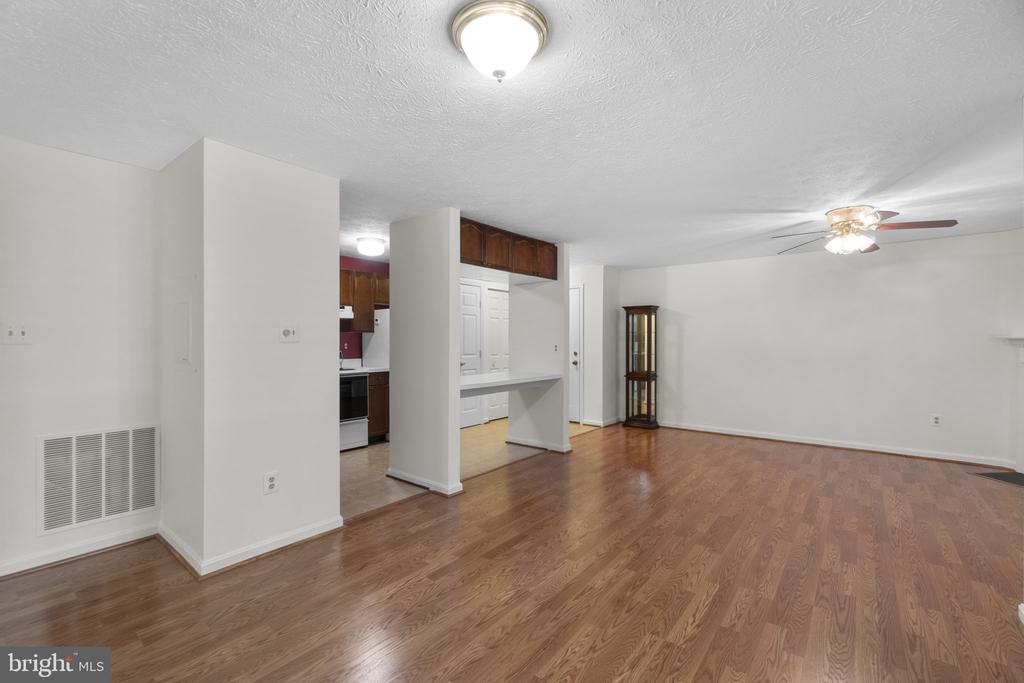 2108 WHITEHALL ROAD Unit: BA
