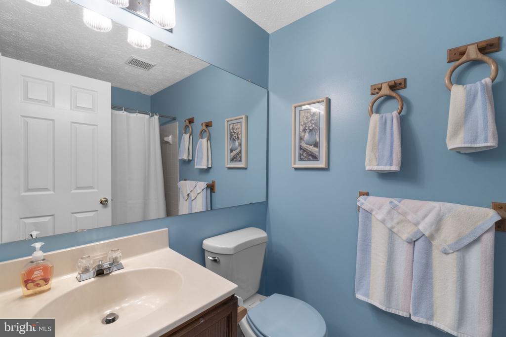 2108 WHITEHALL ROAD Unit: BA