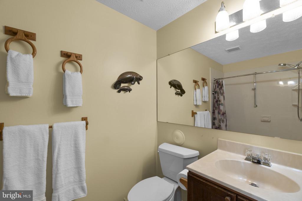 2108 WHITEHALL ROAD Unit: BA