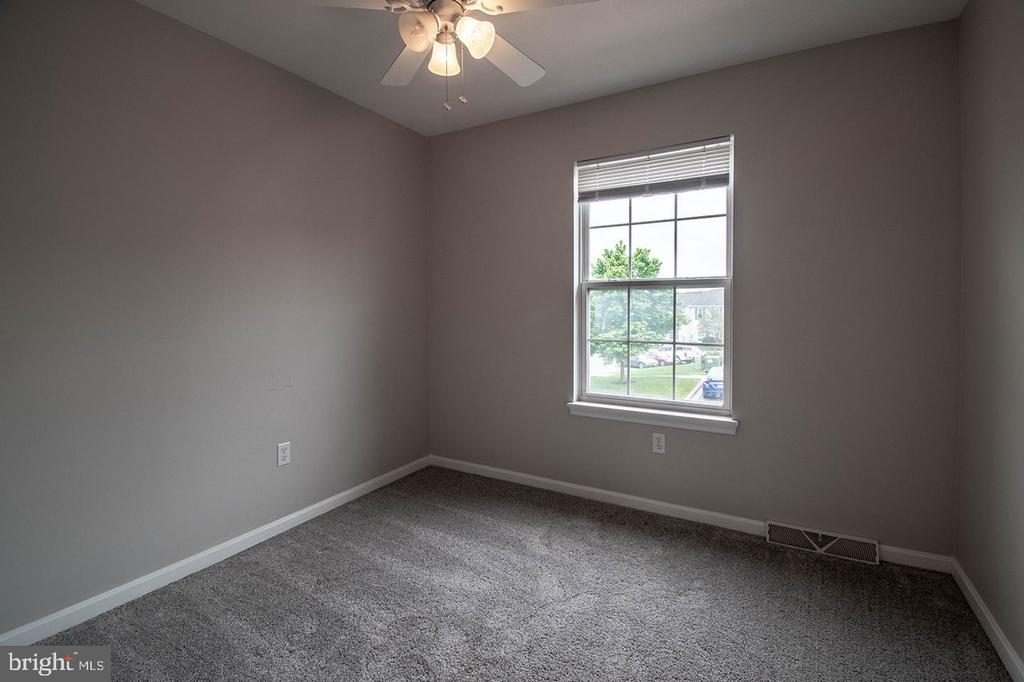 5620 QUEEN ANNE COURT