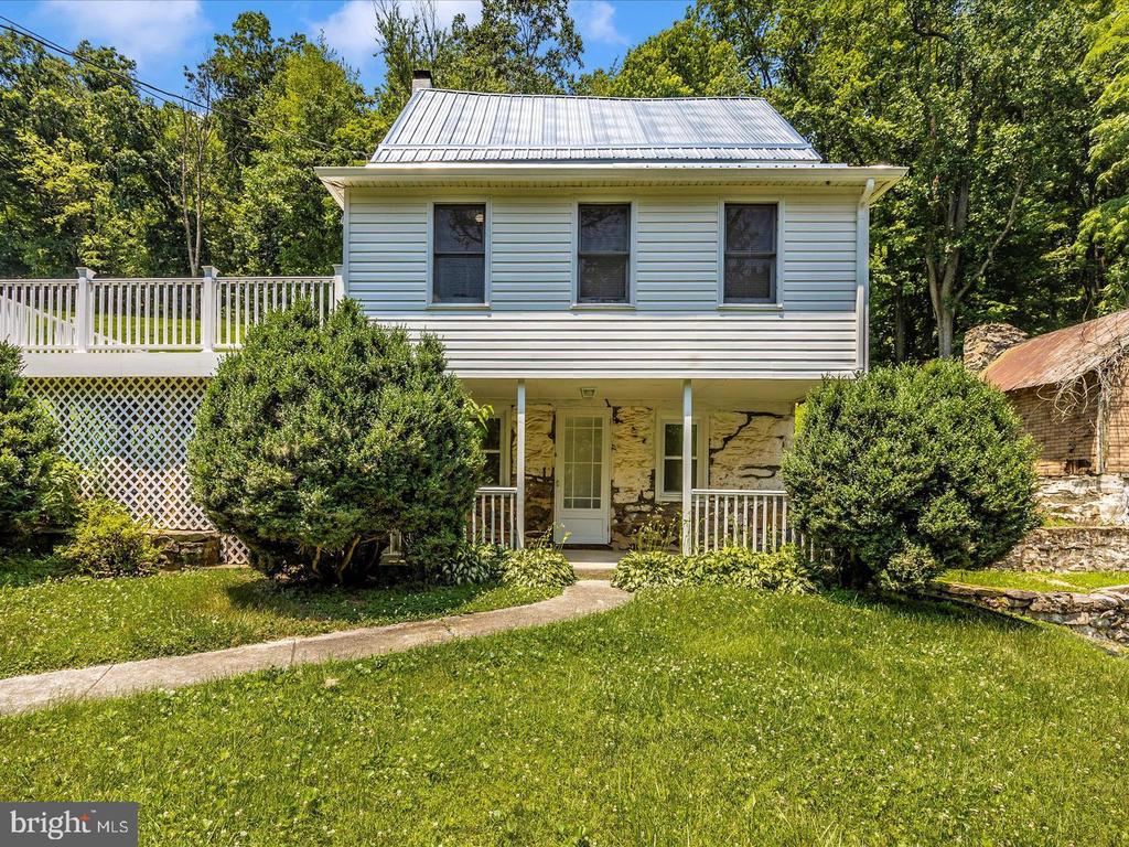 6824 MOUNTAIN CHURCH ROAD