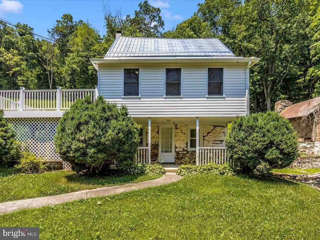 6824 MOUNTAIN CHURCH ROAD