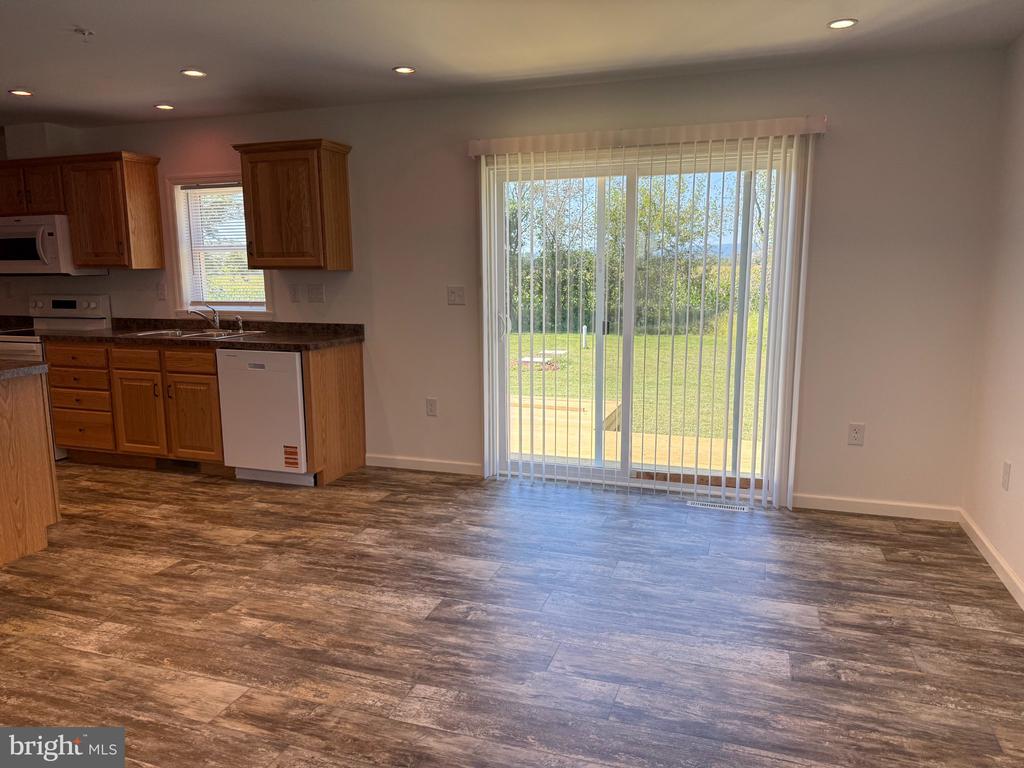 9102 NEW CUT ROAD