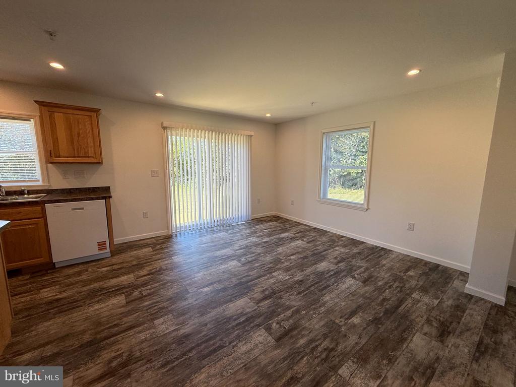 9102 NEW CUT ROAD