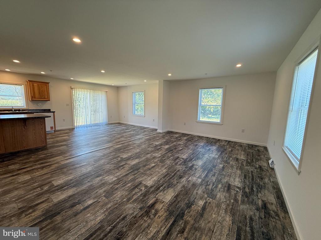 9102 NEW CUT ROAD