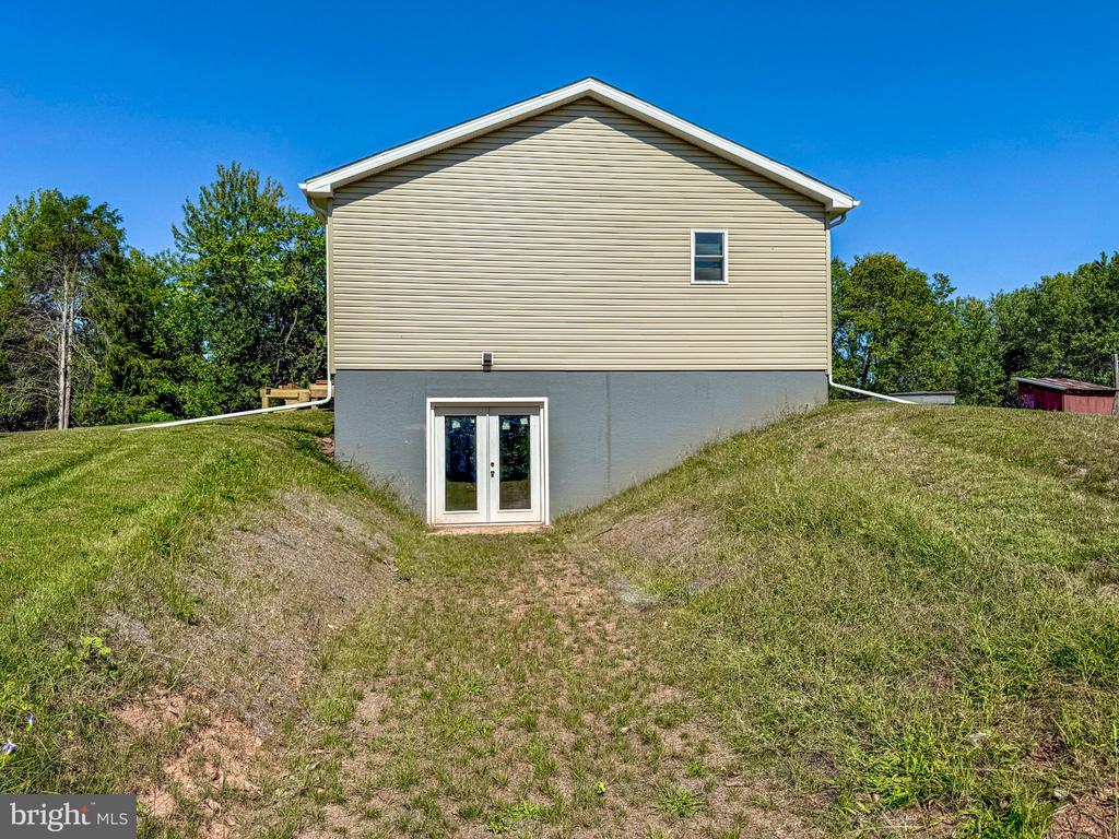 9102 NEW CUT ROAD