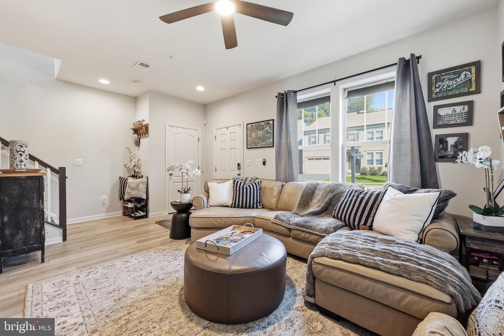 1731 EVANSBERRY DRIVE