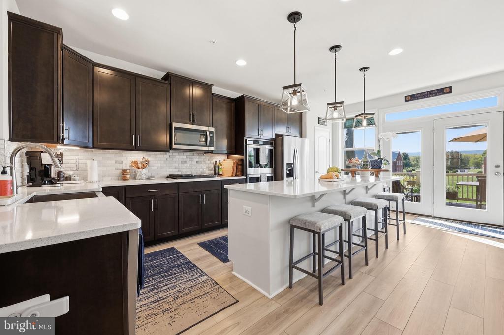 1731 EVANSBERRY DRIVE