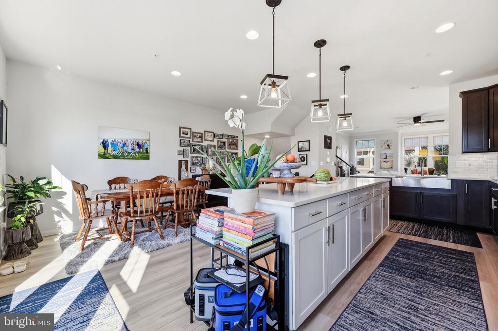 1731 EVANSBERRY DRIVE