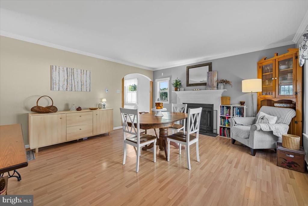 10 VISTA AVENUE